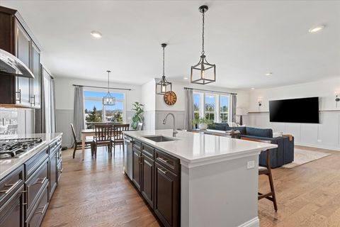 Tiny photo for 1069 Ardmoor Drive, Crystal Lake, IL 60012 (MLS # 12520020)