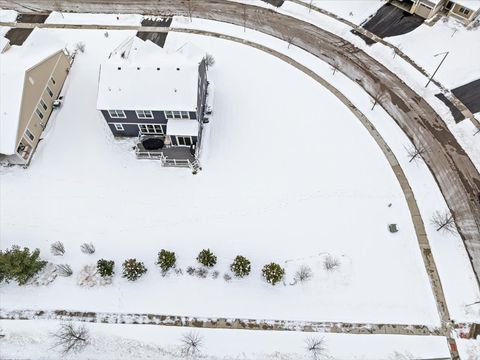 Tiny photo for 1069 Ardmoor Drive, Crystal Lake, IL 60012 (MLS # 12520020)