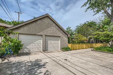 Tiny photo for 9556 S Winchester Avenue, Chicago, IL 60643 (MLS # 12492727)