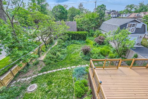 Tiny photo for 9556 S Winchester Avenue, Chicago, IL 60643 (MLS # 12492727)