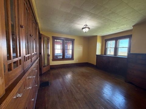 Tiny photo for 915 E Emery Road, Maroa, IL 61756 (MLS # 12604402)