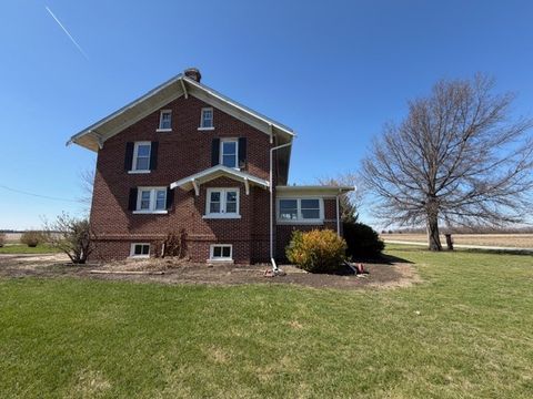 Tiny photo for 915 E Emery Road, Maroa, IL 61756 (MLS # 12604402)