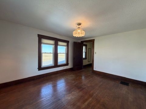 Tiny photo for 915 E Emery Road, Maroa, IL 61756 (MLS # 12604402)