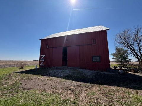 Tiny photo for 915 E Emery Road, Maroa, IL 61756 (MLS # 12604402)