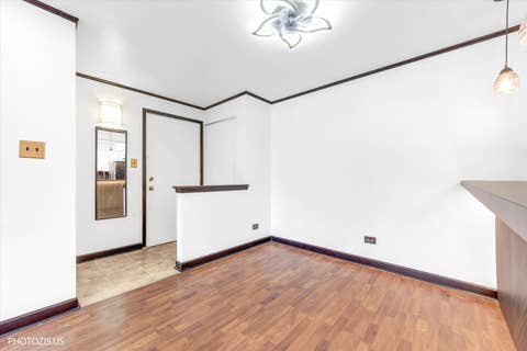 Tiny photo for 10524 Ridge Cove Drive #25B, Chicago Ridge, IL 60415 (MLS # 12737709)