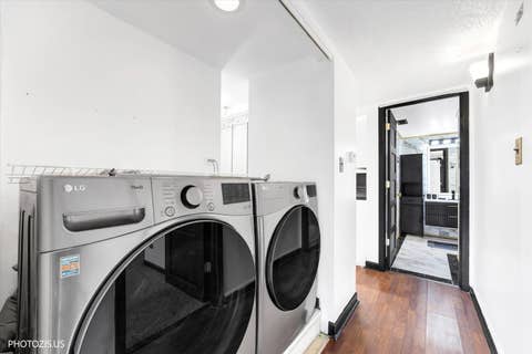Tiny photo for 10524 Ridge Cove Drive #25B, Chicago Ridge, IL 60415 (MLS # 12737709)