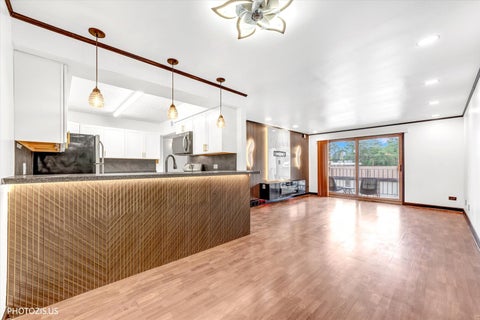 Tiny photo for 10524 Ridge Cove Drive #25B, Chicago Ridge, IL 60415 (MLS # 12737709)