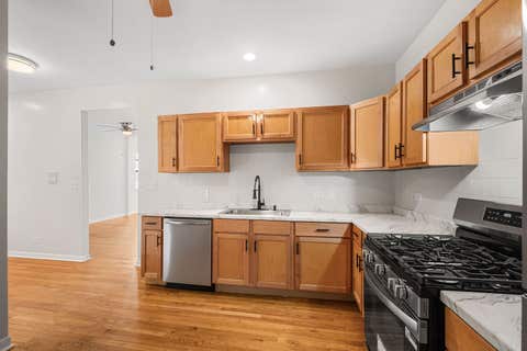 Tiny photo for 4859 N Harding Avenue #2, Chicago, IL 60625 (MLS # 12647055)