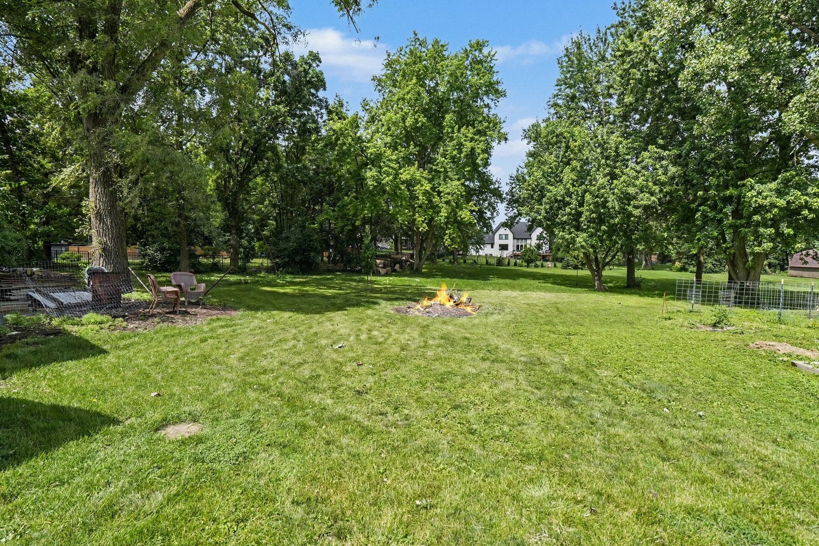 5S254 Radcliff Road