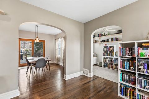 Tiny photo for 334 W School Street W, Villa Park, IL 60181 (MLS # 12616041)