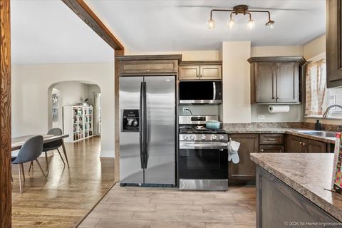 Tiny photo for 334 W School Street W, Villa Park, IL 60181 (MLS # 12616041)