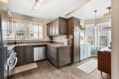 Tiny photo for 334 W School Street W, Villa Park, IL 60181 (MLS # 12616041)