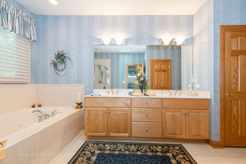 Tiny photo for 26 Laughry Lane, Palos Park, IL 60464 (MLS # 12392414)