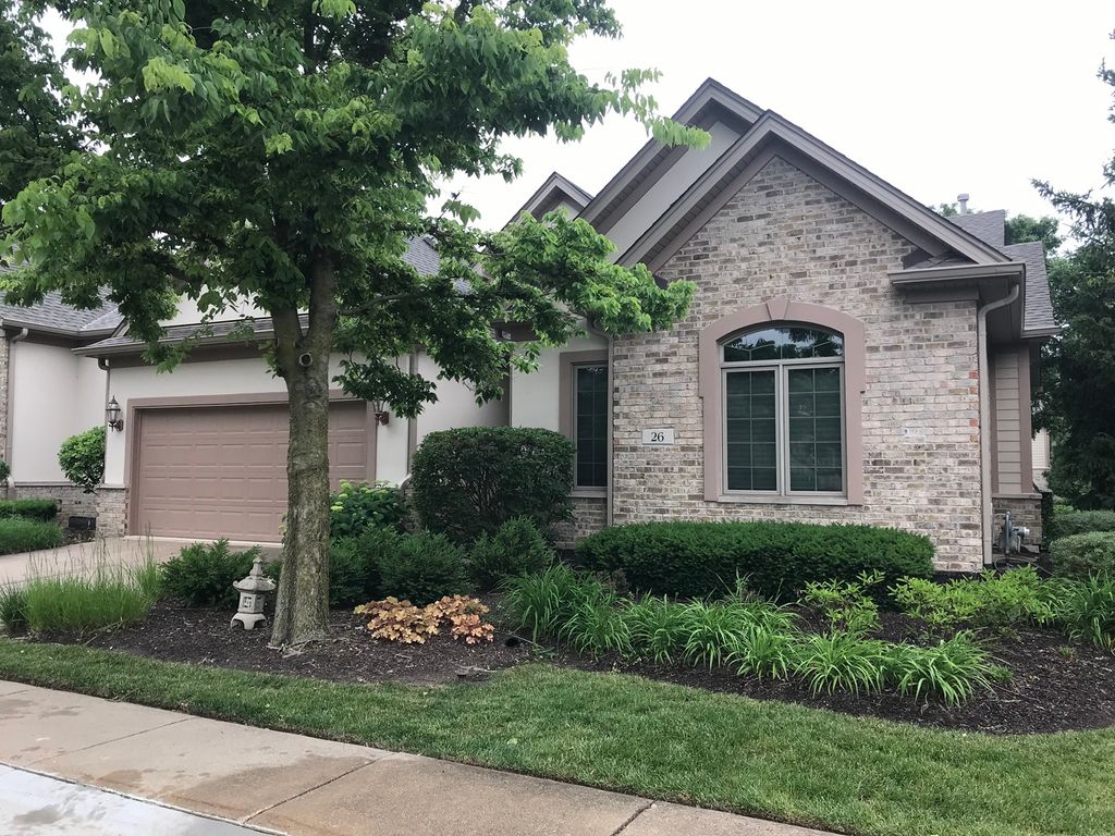Photo for 26 Laughry Lane, Palos Park, IL 60464 (MLS # 12392414)