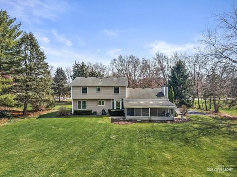 Tiny photo for 7N002 Glenview Drive, St. Charles, IL 60175 (MLS # 12546440)