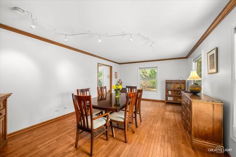 Tiny photo for 7N002 Glenview Drive, St. Charles, IL 60175 (MLS # 12546440)