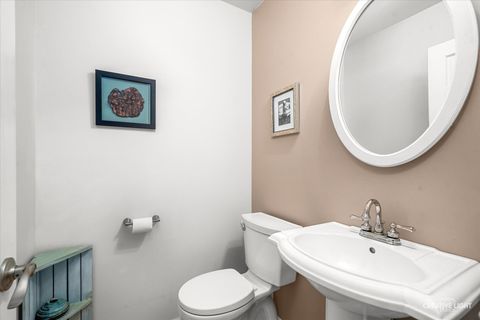 Tiny photo for 7N002 Glenview Drive, St. Charles, IL 60175 (MLS # 12546440)