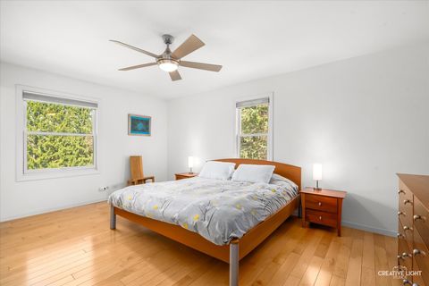 Tiny photo for 7N002 Glenview Drive, St. Charles, IL 60175 (MLS # 12546440)