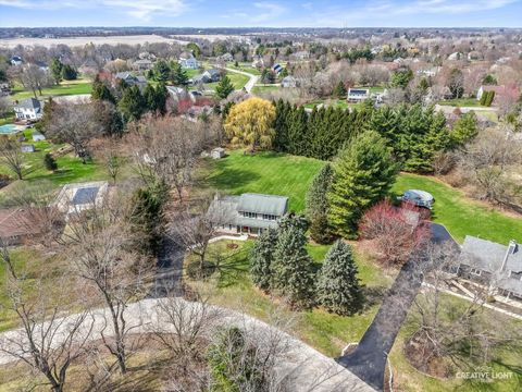 Tiny photo for 7N002 Glenview Drive, St. Charles, IL 60175 (MLS # 12546440)