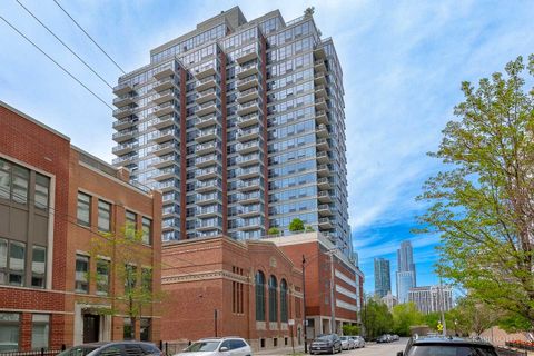 Tiny photo for 1600 S Prairie Avenue #2309, Chicago, IL 60616 (MLS # 12594486)