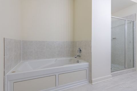 Tiny photo for 1600 S Prairie Avenue #2309, Chicago, IL 60616 (MLS # 12594486)