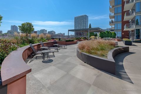 Tiny photo for 1600 S Prairie Avenue #2309, Chicago, IL 60616 (MLS # 12594486)