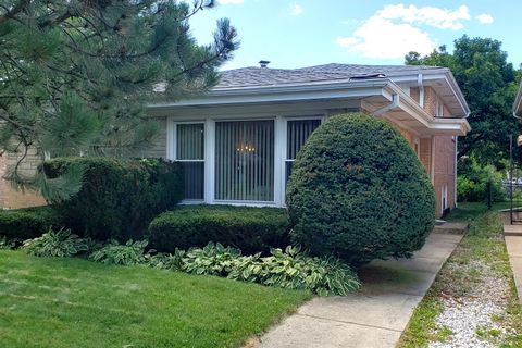 A home in Skokie