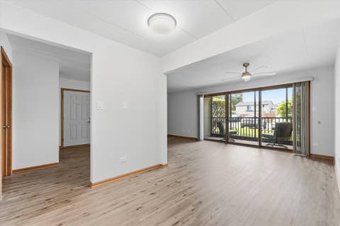 Tiny photo for 4910 134th Court #101, Crestwood, IL 60418 (MLS # 12724334)
