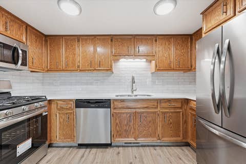 Tiny photo for 4910 134th Court #101, Crestwood, IL 60418 (MLS # 12724334)