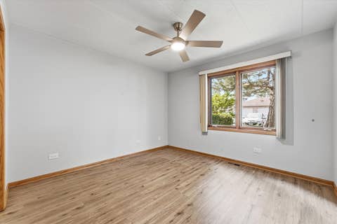 Tiny photo for 4910 134th Court #101, Crestwood, IL 60418 (MLS # 12724334)