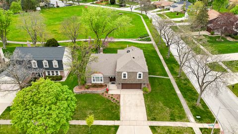 Tiny photo for 2234 Appleby Drive, Wheaton, IL 60189 (MLS # 12638884)