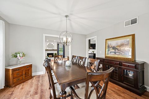 Tiny photo for 2234 Appleby Drive, Wheaton, IL 60189 (MLS # 12638884)
