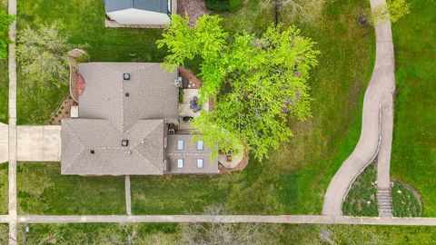 Tiny photo for 2234 Appleby Drive, Wheaton, IL 60189 (MLS # 12638884)