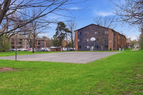 Tiny photo for 621 Virginia Road #107, Crystal Lake, IL 60014 (MLS # 12621924)