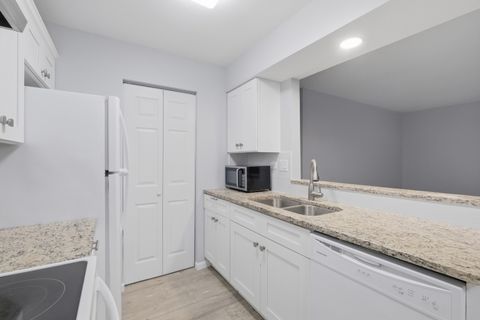 Tiny photo for 621 Virginia Road #107, Crystal Lake, IL 60014 (MLS # 12621924)
