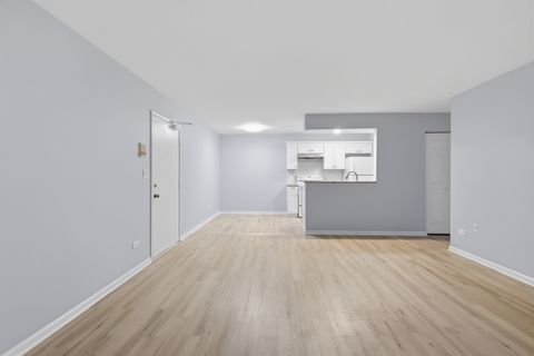 Tiny photo for 621 Virginia Road #107, Crystal Lake, IL 60014 (MLS # 12621924)