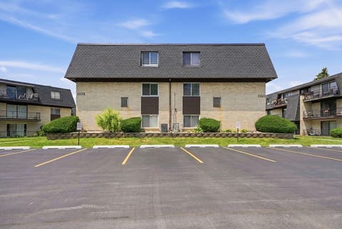 Tiny photo for 11123 S 84th Avenue #2B, Palos Hills, IL 60465 (MLS # 12718886)