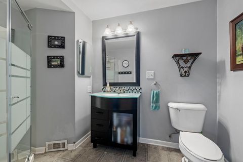 Tiny photo for 308 Foxworth Court, Aurora, IL 60502 (MLS # 12496841)