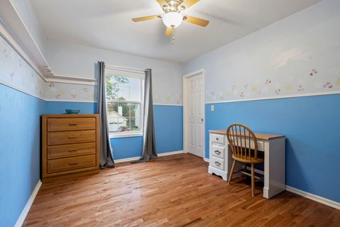 Tiny photo for 308 Foxworth Court, Aurora, IL 60502 (MLS # 12496841)