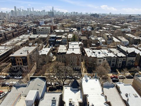 Tiny photo for 823 W Oakdale Avenue #2A, Chicago, IL 60657 (MLS # 12610718)