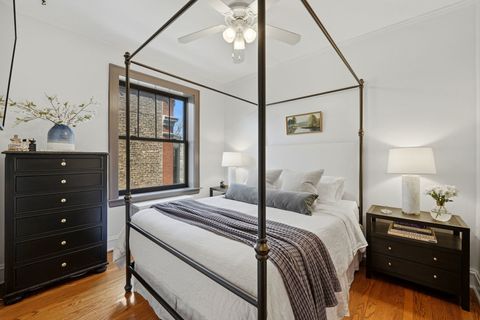 Tiny photo for 823 W Oakdale Avenue #2A, Chicago, IL 60657 (MLS # 12610718)