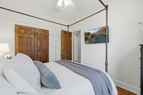 Tiny photo for 823 W Oakdale Avenue #2A, Chicago, IL 60657 (MLS # 12610718)