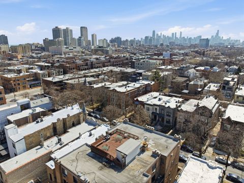 Tiny photo for 823 W Oakdale Avenue #2A, Chicago, IL 60657 (MLS # 12610718)