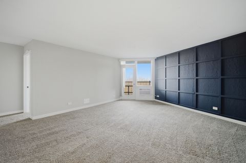 Tiny photo for 1 Renaissance Place #709, Palatine, IL 60067 (MLS # 12599918)