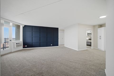 Tiny photo for 1 Renaissance Place #709, Palatine, IL 60067 (MLS # 12599918)