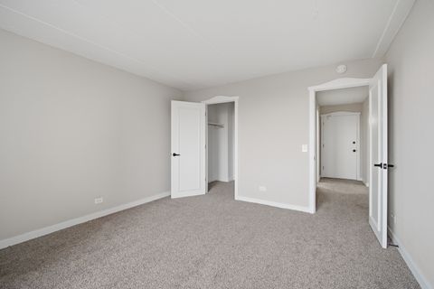 Tiny photo for 1 Renaissance Place #709, Palatine, IL 60067 (MLS # 12599918)