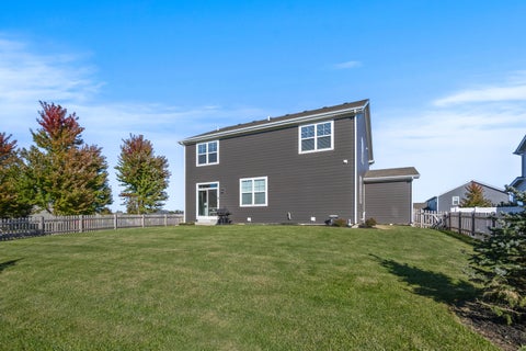 Tiny photo for 726 Slate Run, Elgin, IL 60124 (MLS # 12782667)