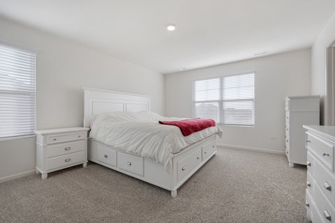 Tiny photo for 726 Slate Run, Elgin, IL 60124 (MLS # 12782667)