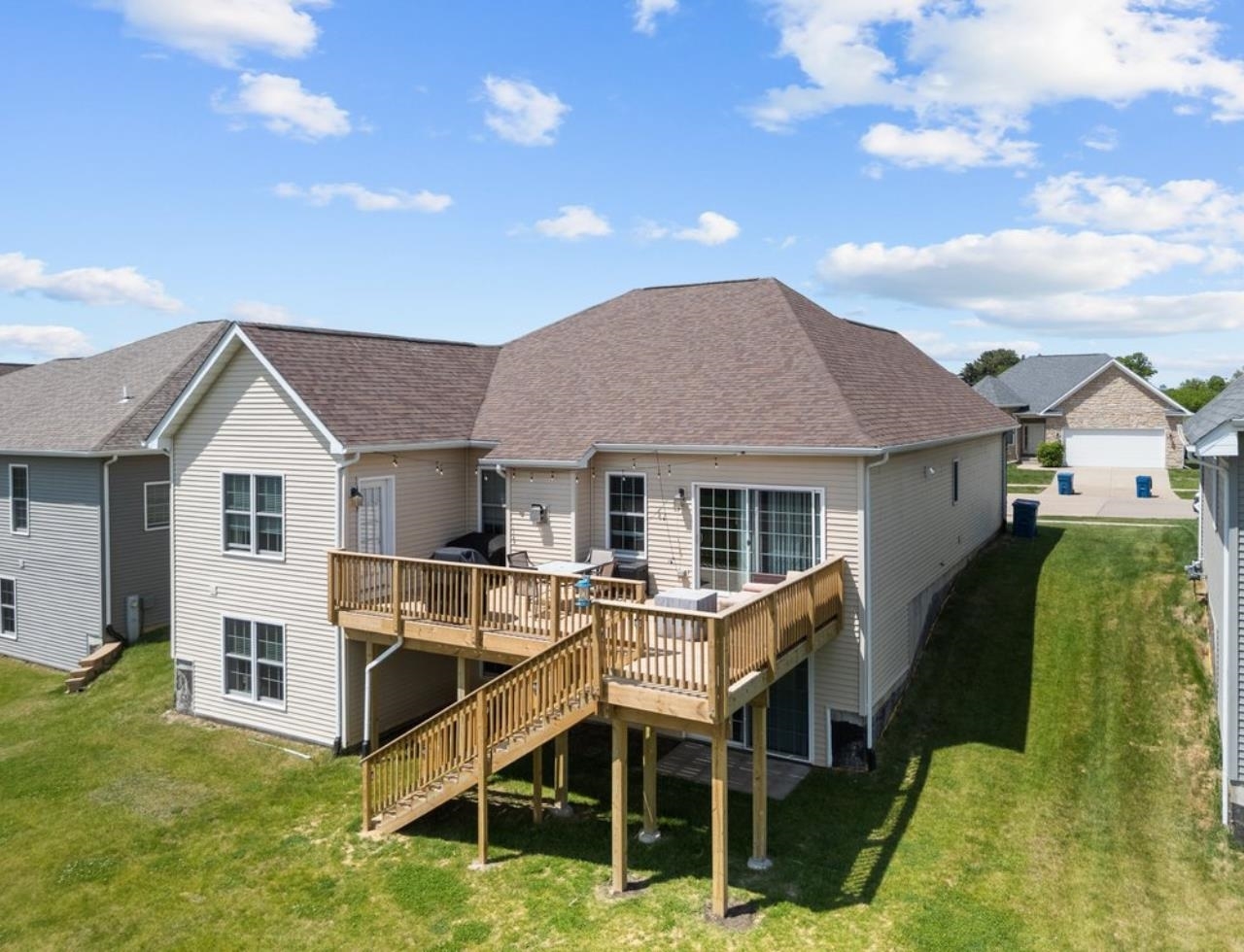 67 Cobblestone Lane
