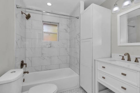 Tiny photo for 19232 Kedzie Avenue, Flossmoor, IL 60422 (MLS # 12752770)